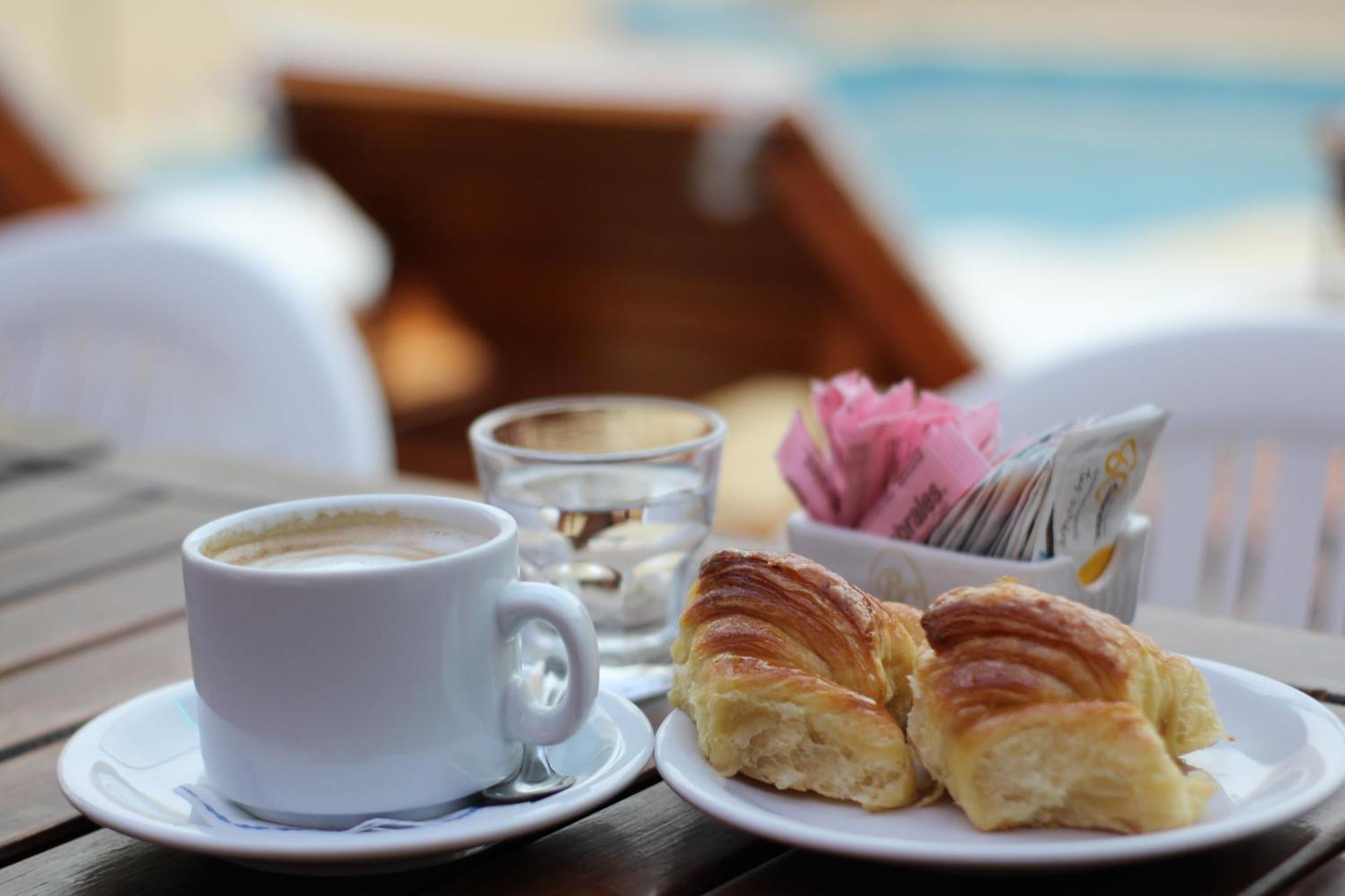 Hotel Bella Costa La Lucila del Mar Eksteriør bilde